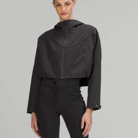Lululemon Cropped Jacket - Picture 2 of 10
